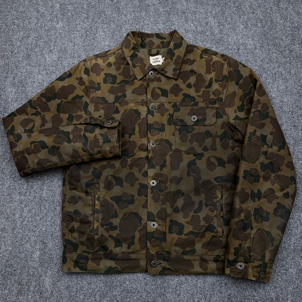 Flint and Tinder Waxed Trucker Jacket Mens M Frog Camo Flannel-Lined Quilted